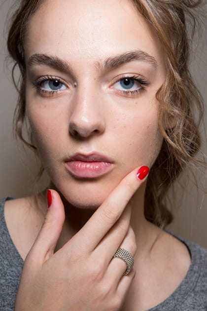 Nude chic chez Olympia Le Tan