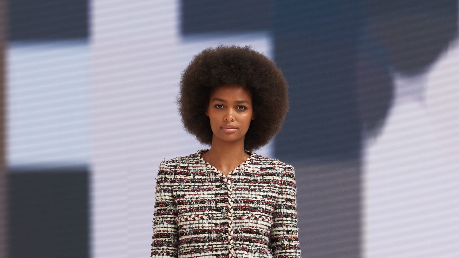 Look 13