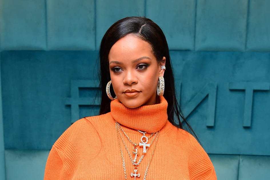 La raie sur le c&ocirc;t&eacute; de Rihanna