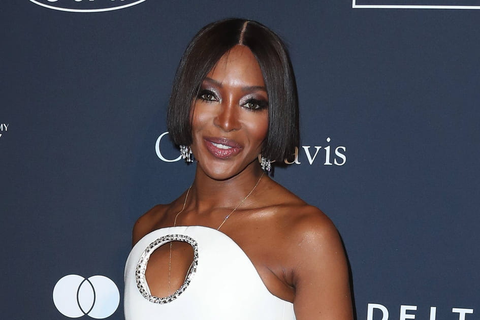 Le carr&eacute; court de Naomi Campbell