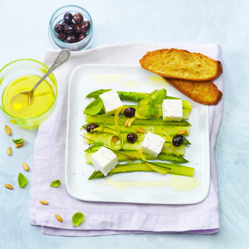 Asperges vertes, olives et citron au Carré Frais 0% et herbes fraiches