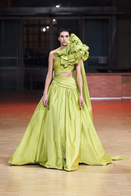 Look 49&nbsp;du d&eacute;fil&eacute; Elie Saab