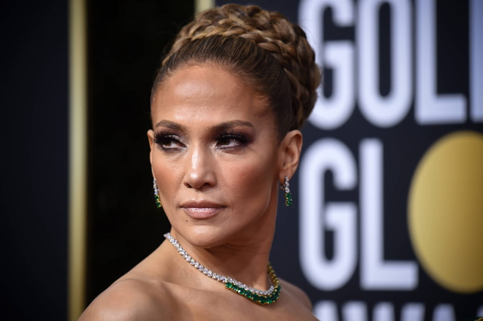 Jennifer Lopez et son chignon tress&eacute;
