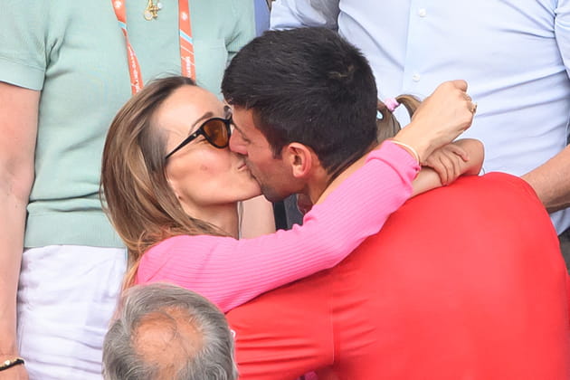 Jelena et Novak Djokovic c&eacute;l&egrave;brent la victoire du tennisman &agrave; Roland-Garros