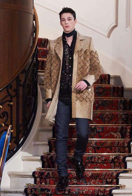 Chanel M&eacute;tiers d'art - Silhouette 38