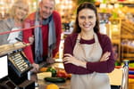 Ce n'est pas un hasard si les caissiers sont toujours gentils dans cette enseigne - "ils rangent même mes courses dans les sacs"