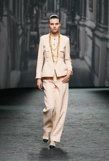 Look 30&nbsp;du d&eacute;fil&eacute; Chanel