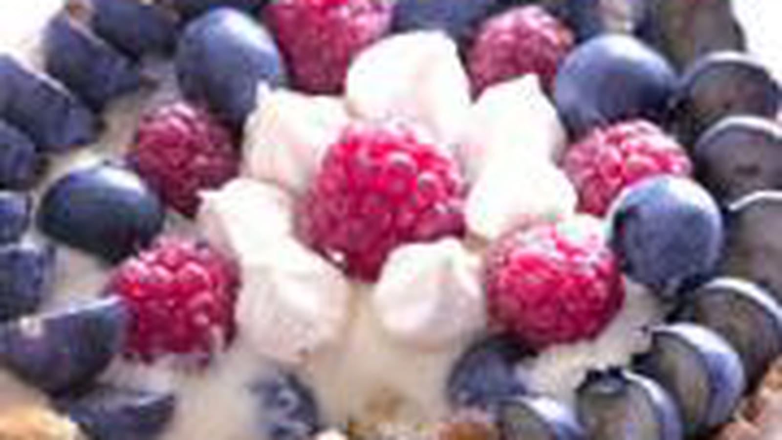 Tarte framboise myrtille meringue