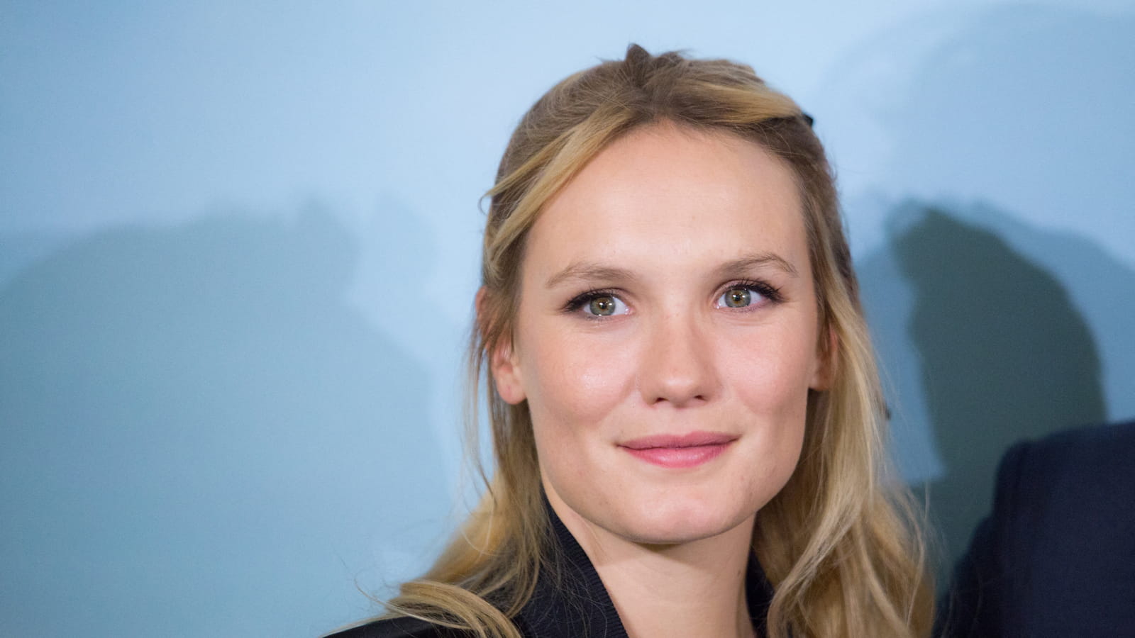 Ana Girardot 