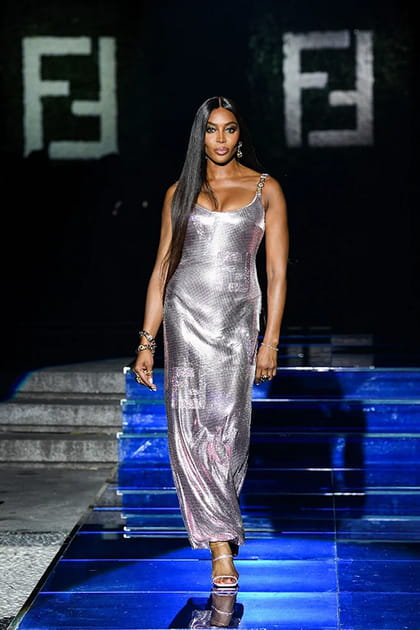 D&eacute;fil&eacute; Fendi by Versace printemps-&eacute;t&eacute; 2022