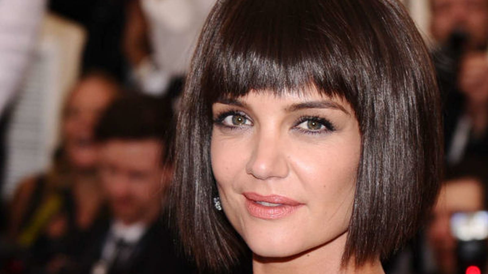 Katie Holmes, avec un carré
