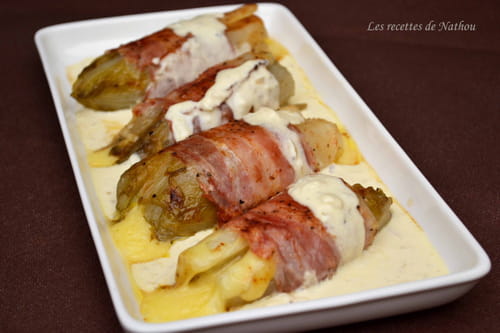 Roulade de chicons au comté, sauce crémeuse à l'échalote et Côtes du Jura
