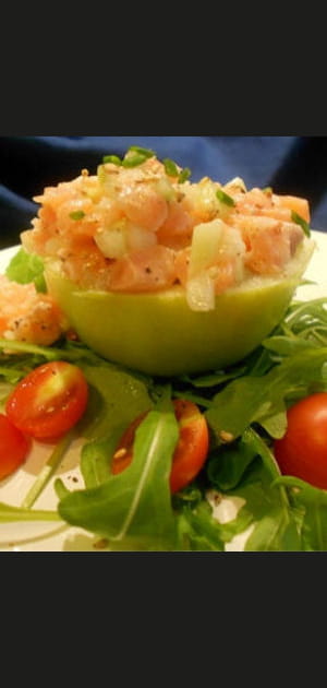 Tartare aux deux saumons, concombre, pomme granny