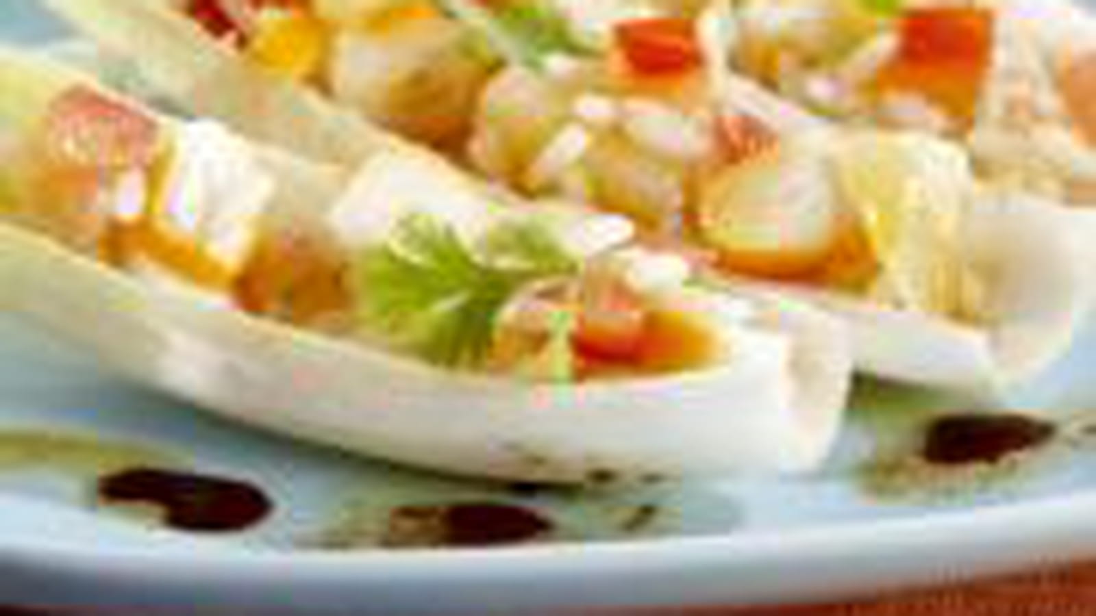 Salade de riz à ananas, surimi et endives