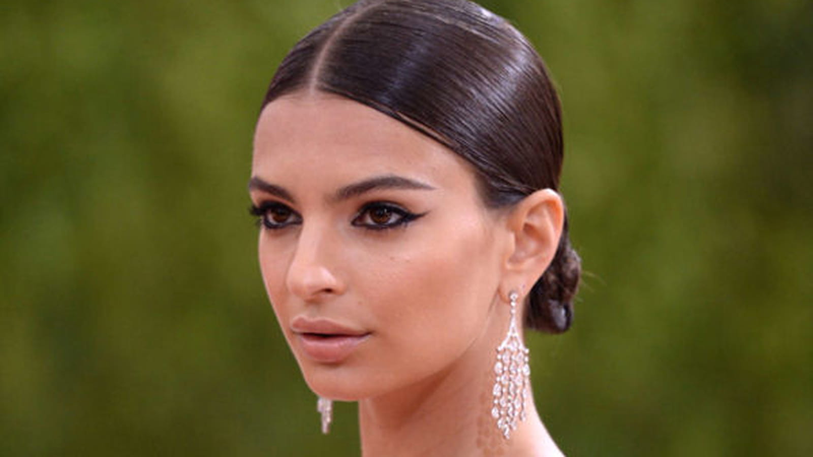 Emily Ratajkowski