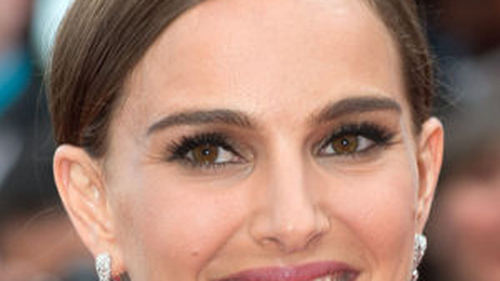 Le regard doré de Natalie Portman