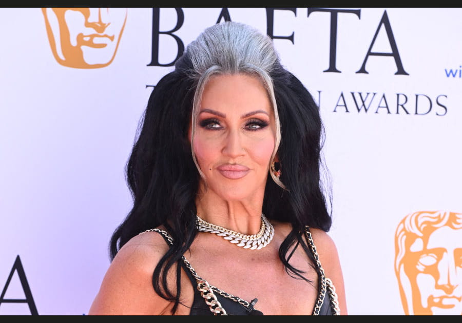 Flop&nbsp;: la coiffure haute de Michelle Visage