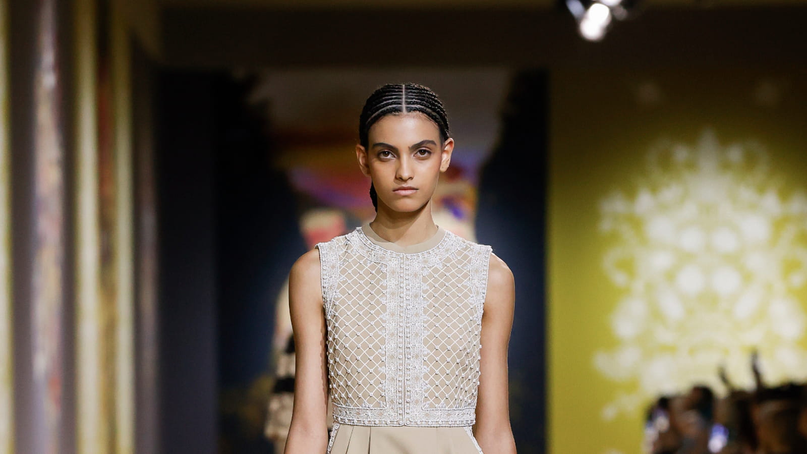 Look 22