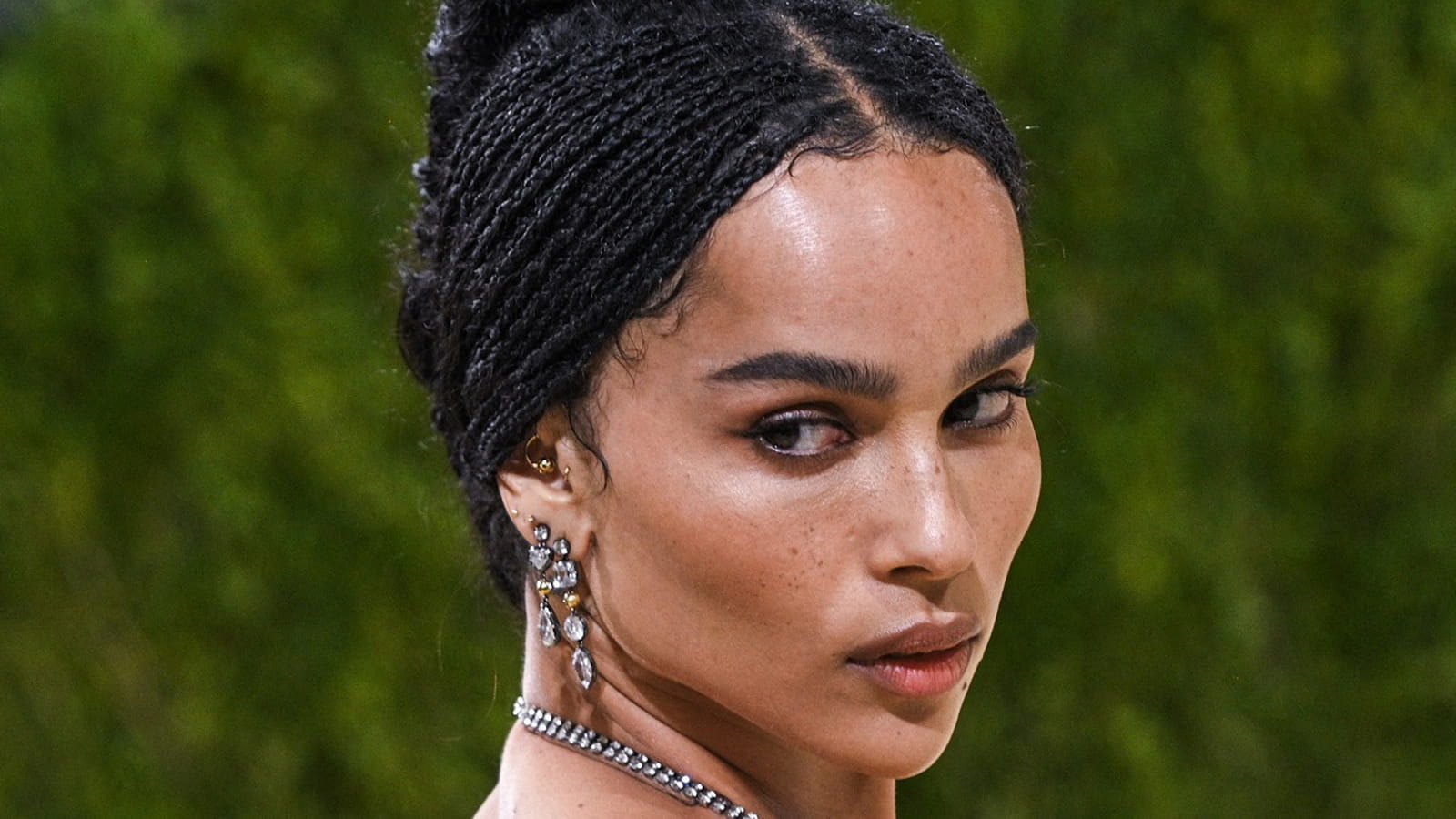 Zoe Kravitz sans frange
