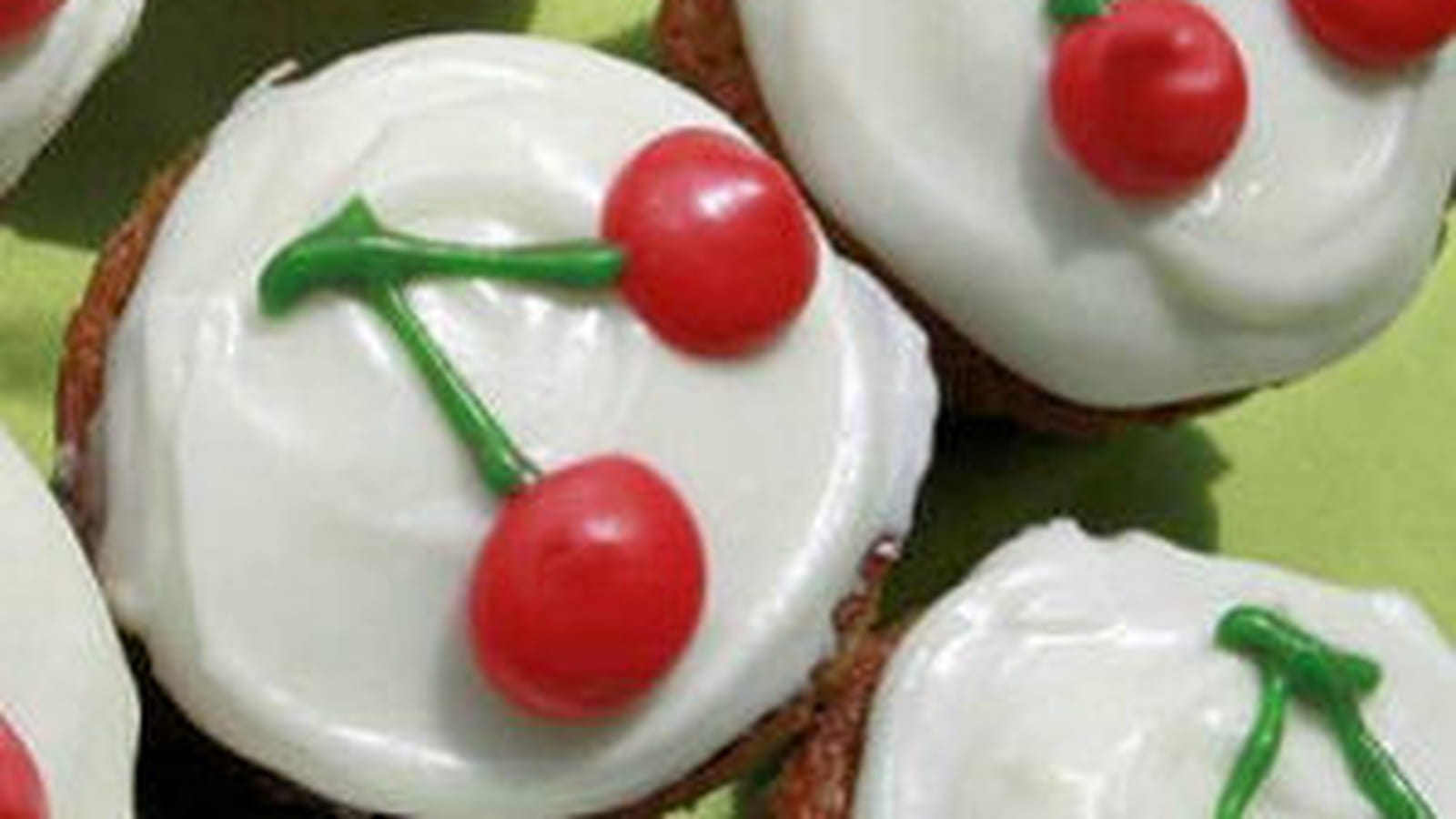 Cupcakes aux cerises, glaçage cheesecream
