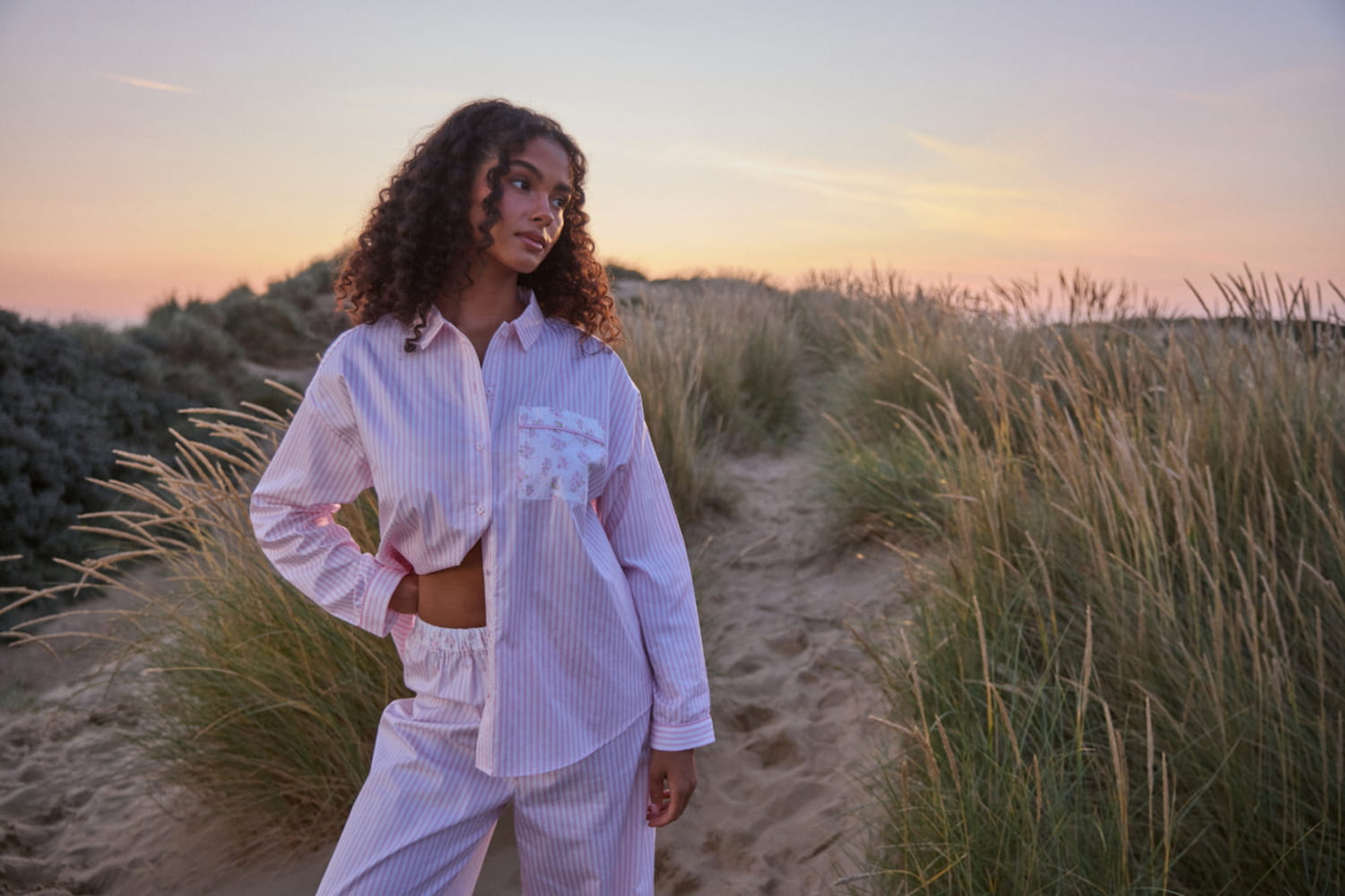 The new Lounge collection that smells good sea air