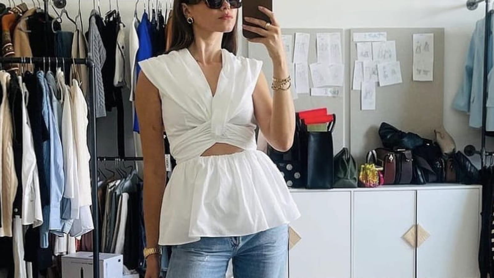 @valerialipovetsky