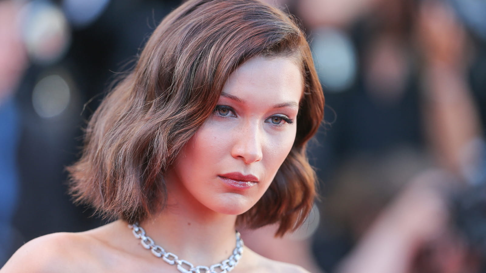 Le lob glamour de Bella Hadid