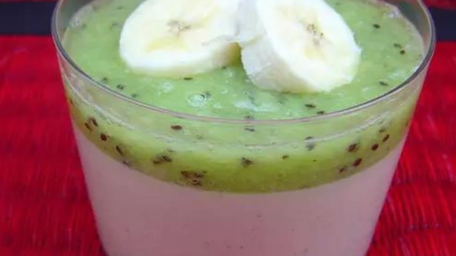 Crème au lait de coco kiwi et bananes