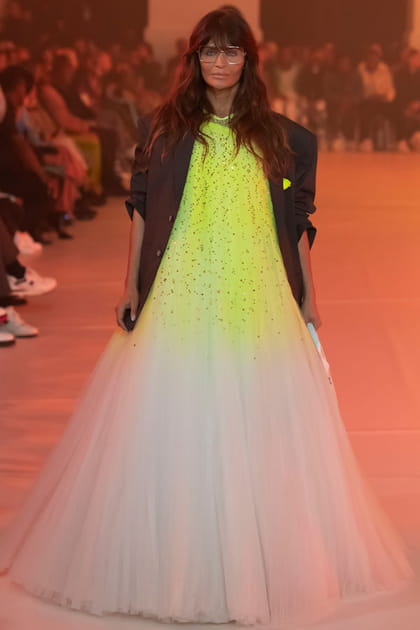 Look 77&nbsp;du d&eacute;fil&eacute; Off-White