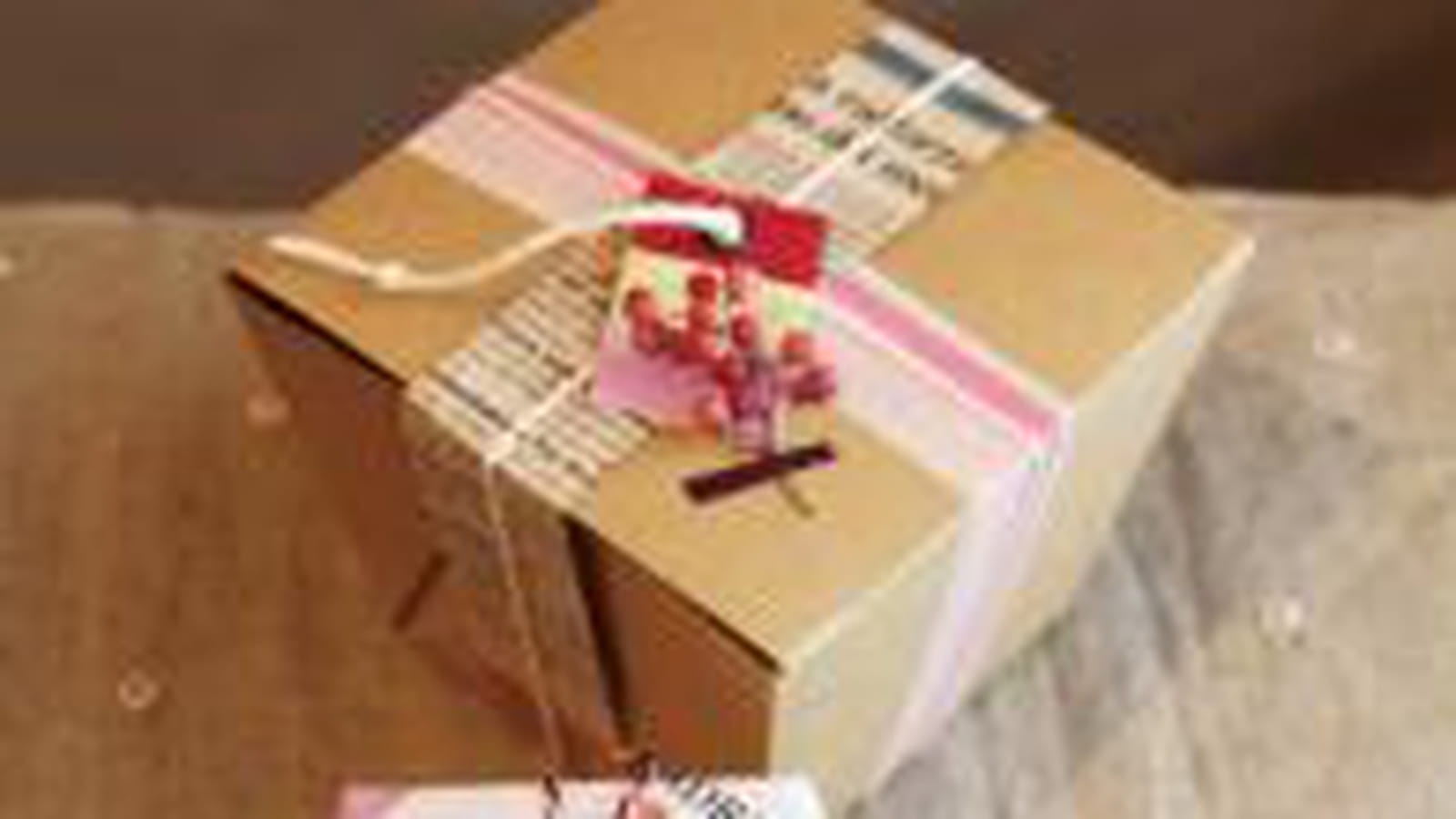 Papier cadeau et correspondance