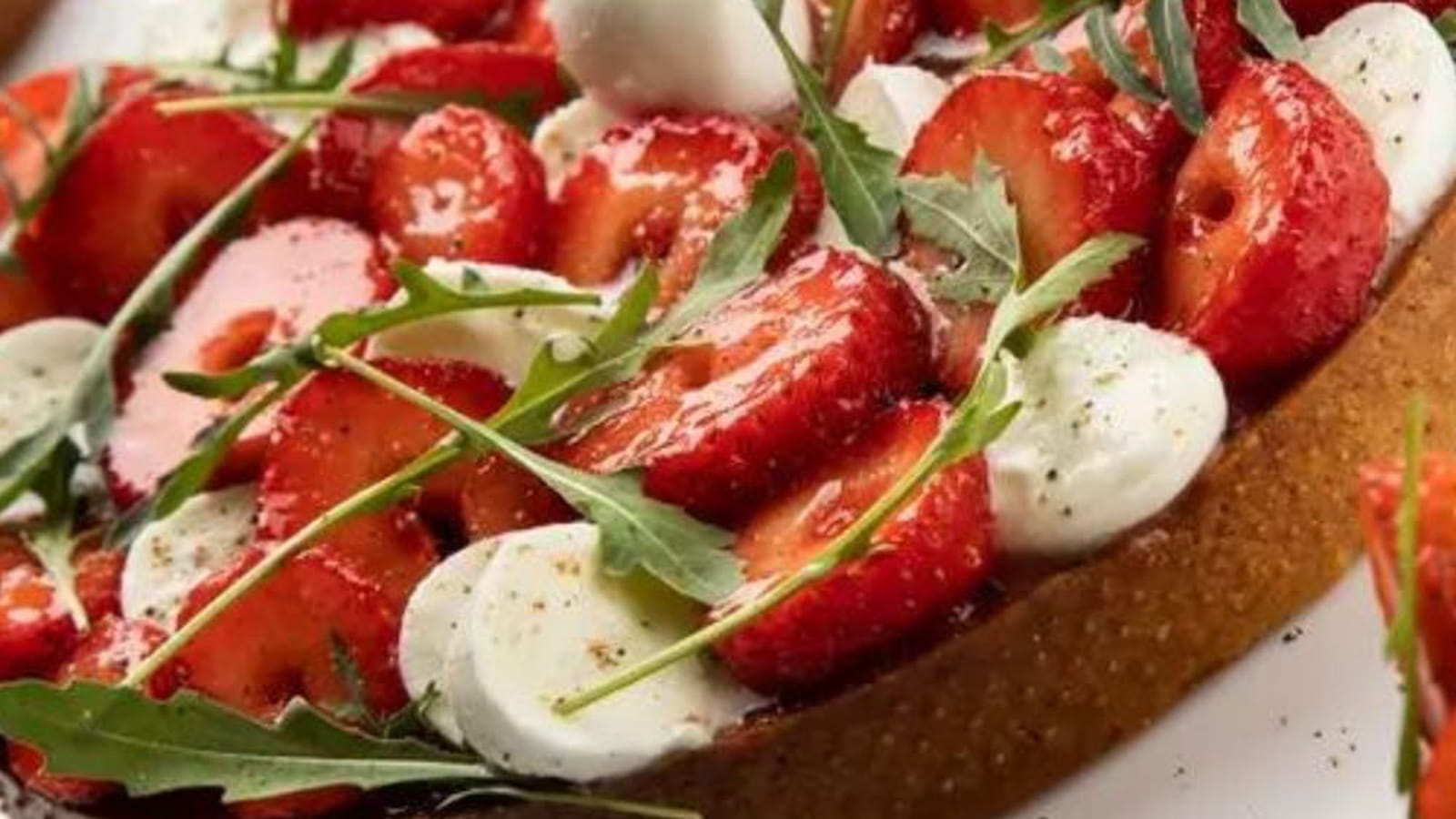 Tarte fraises tomates mozzarella