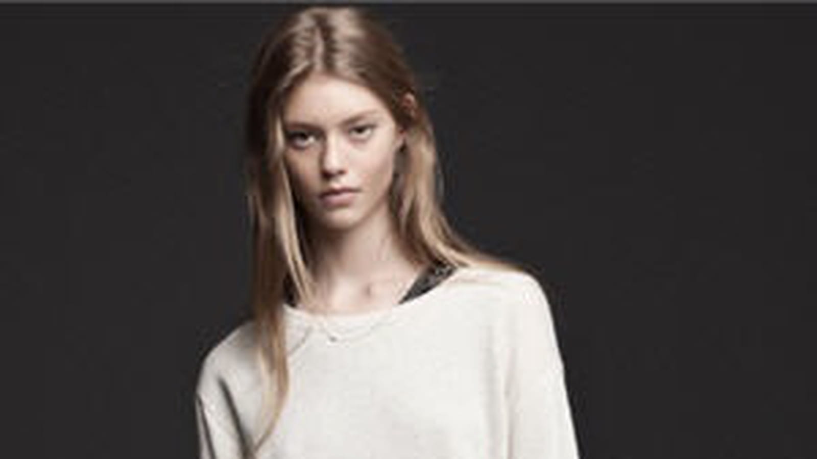 Jupe rebrodée de perles de Zara