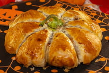 Citrouille d'Halloween feuilletée au camembert, noix et figues : Etape 1