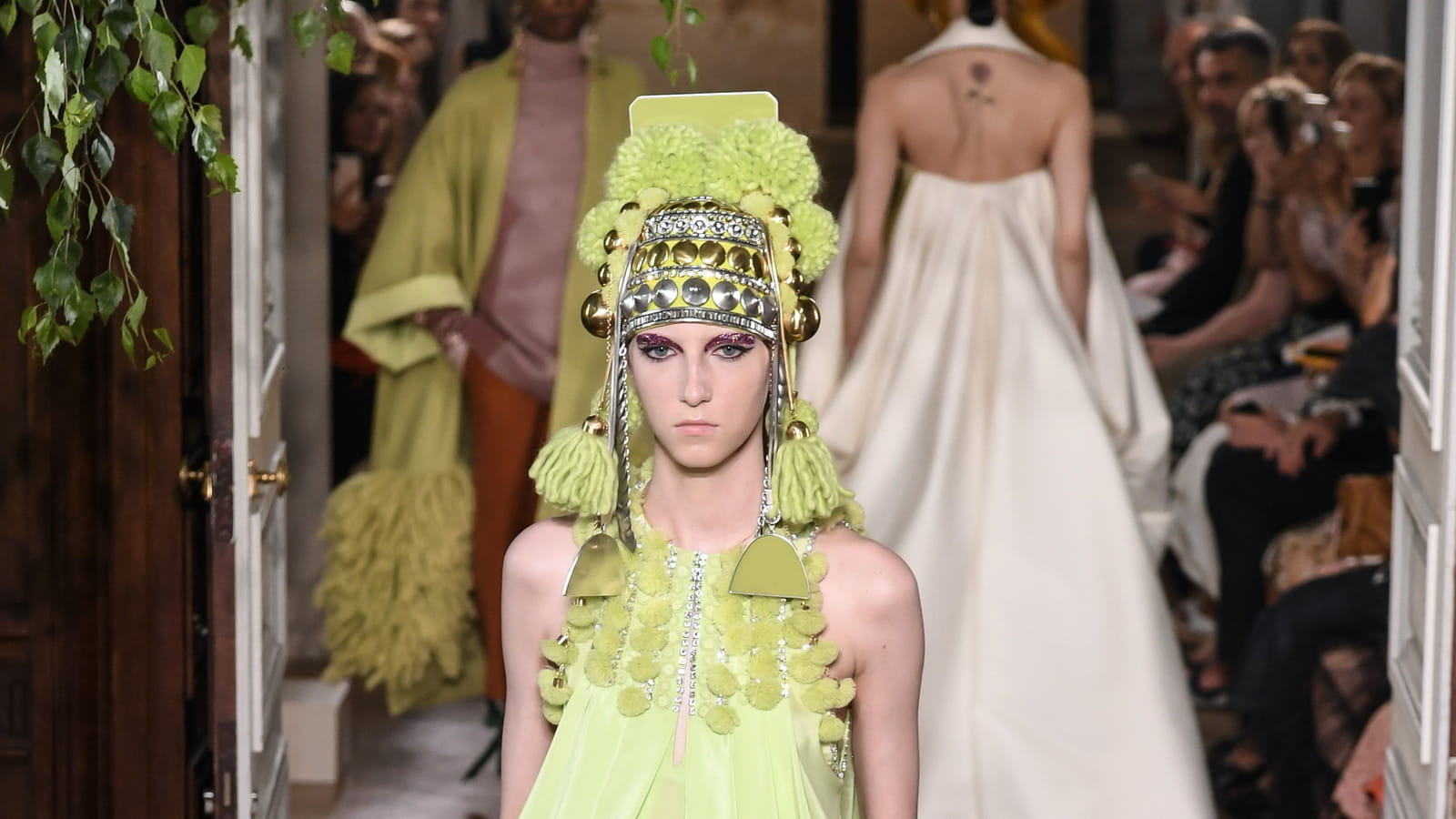 Look 5