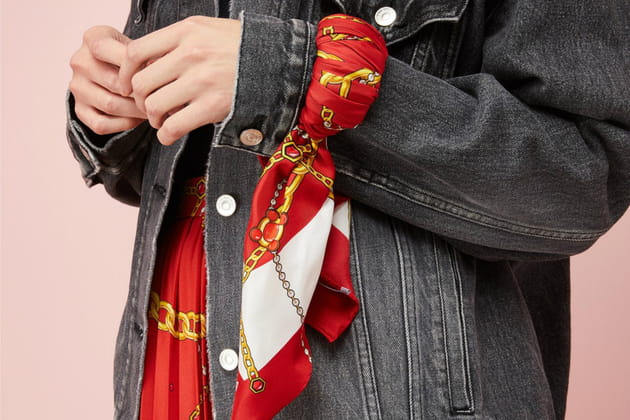 Bracelet foulard de Balenciaga sur 24S&egrave;vres.com