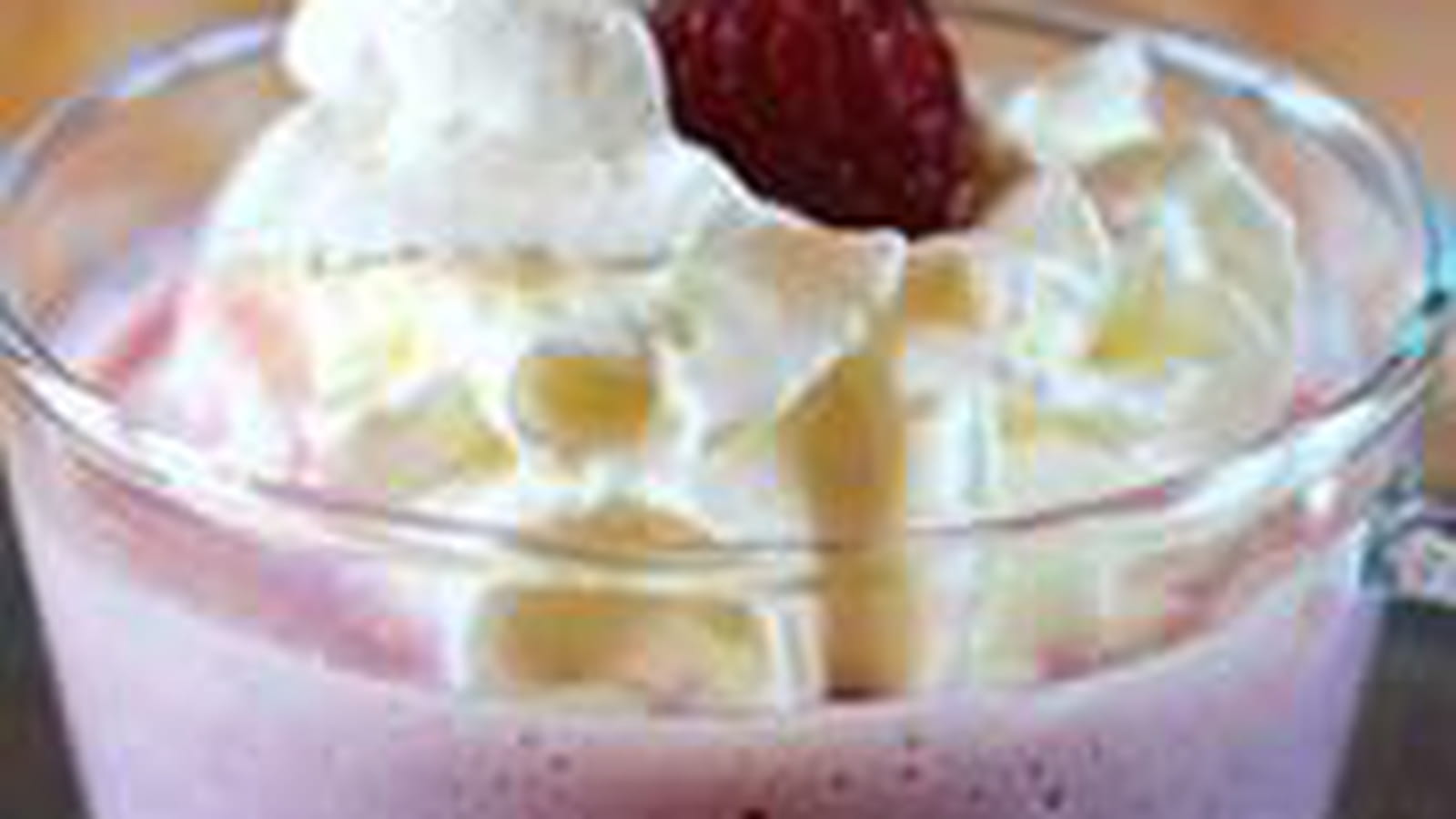 Lait chaud aux framboises