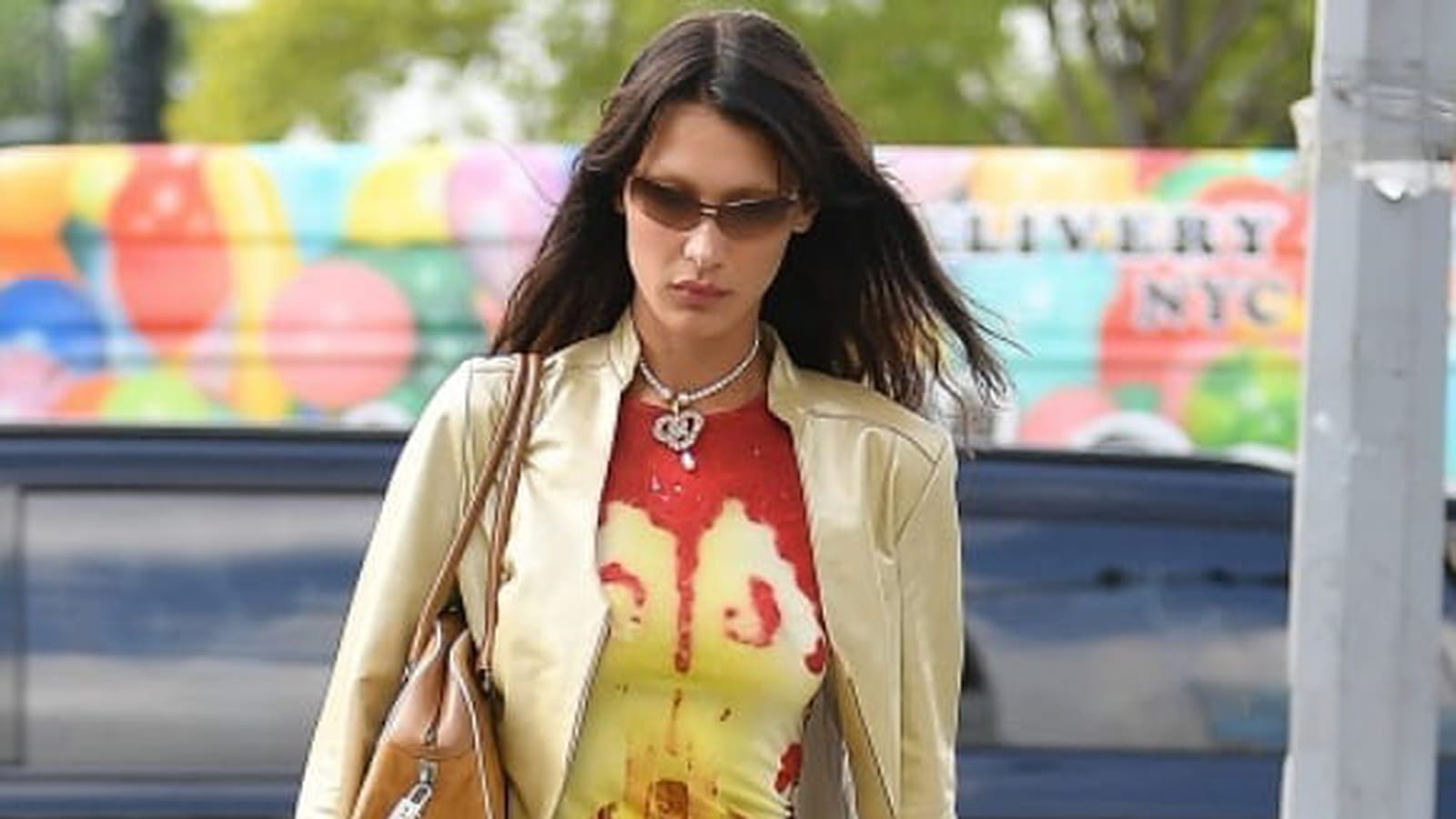 Bella Hadid le 12 septembre 2022