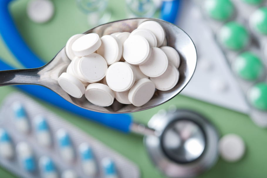 Chloroquine et coronavirus : l'étude du Lancet dépubliée, la suite ?