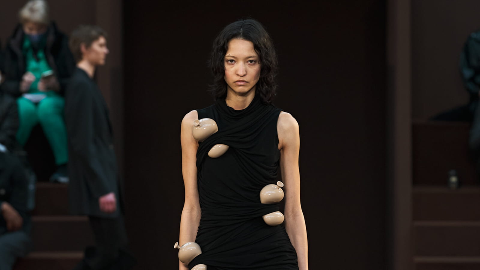 Look 38