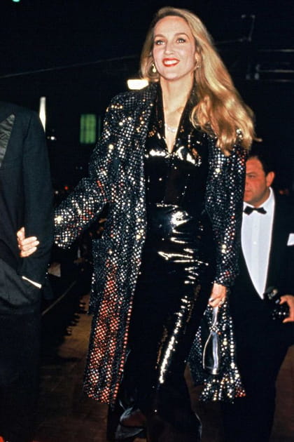 Avant&nbsp;: Jerry Hall &agrave; 34&nbsp;ans en combinaison brillante