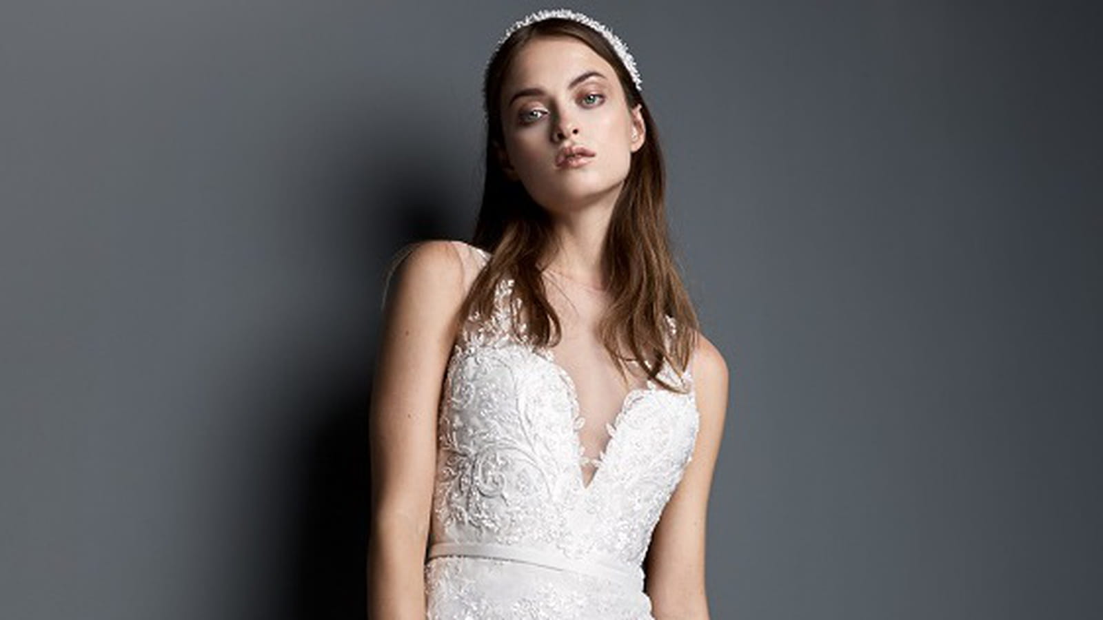 Combinaison de mariée en dentelle