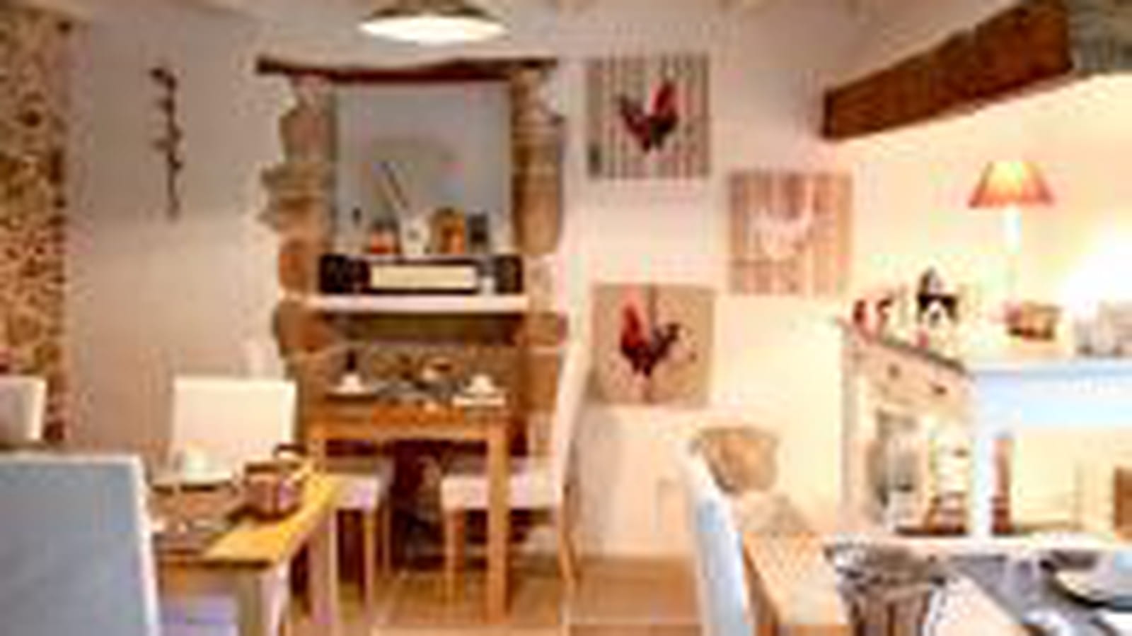 Salle à manger claire