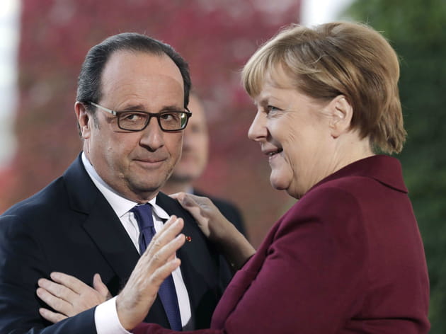 Angela Merkel et François Hollande en plein slow
