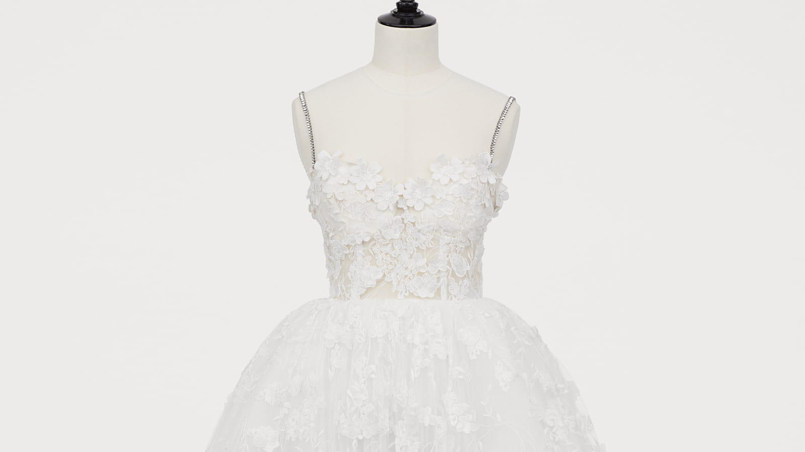 Robe corset en dentelle