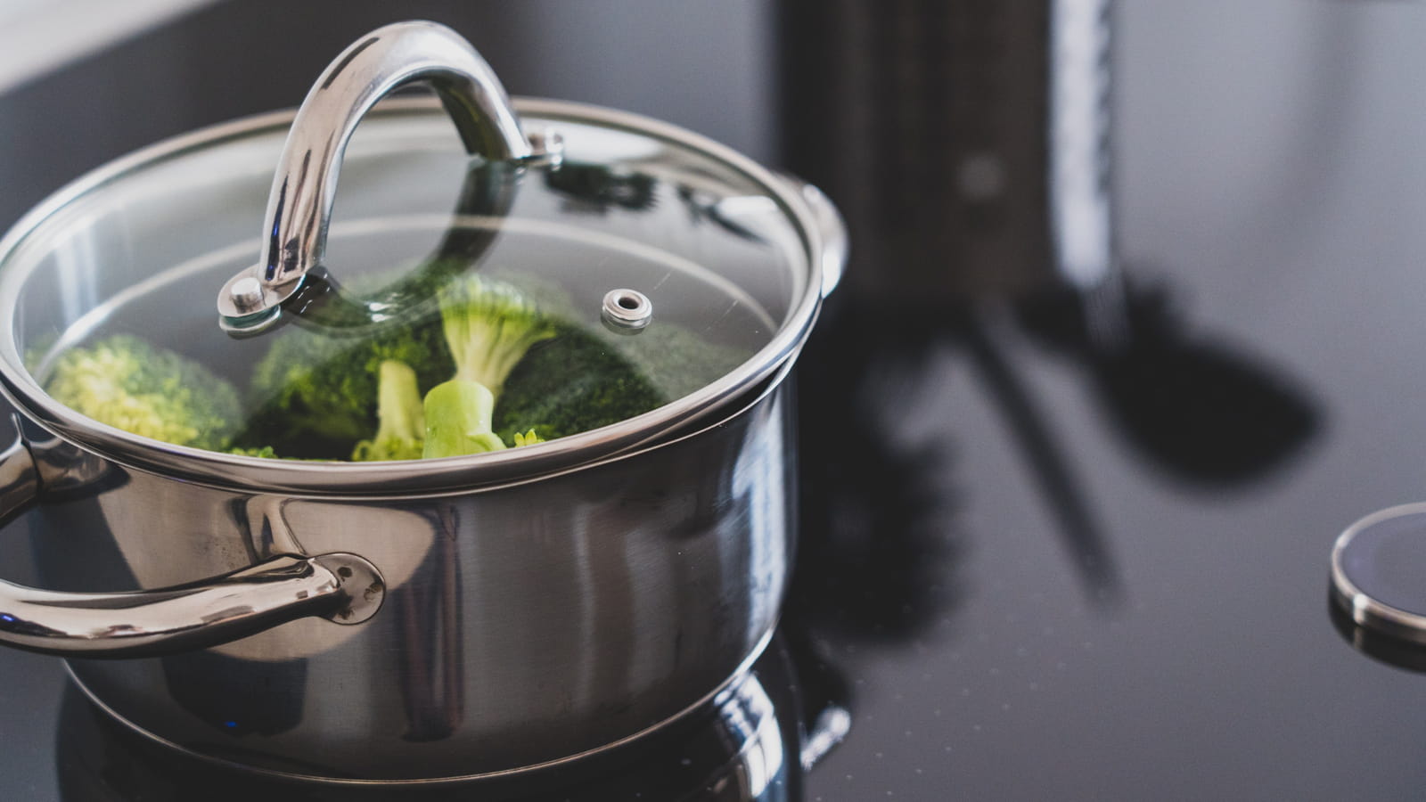 Mettre un couvercle sur vos casseroles