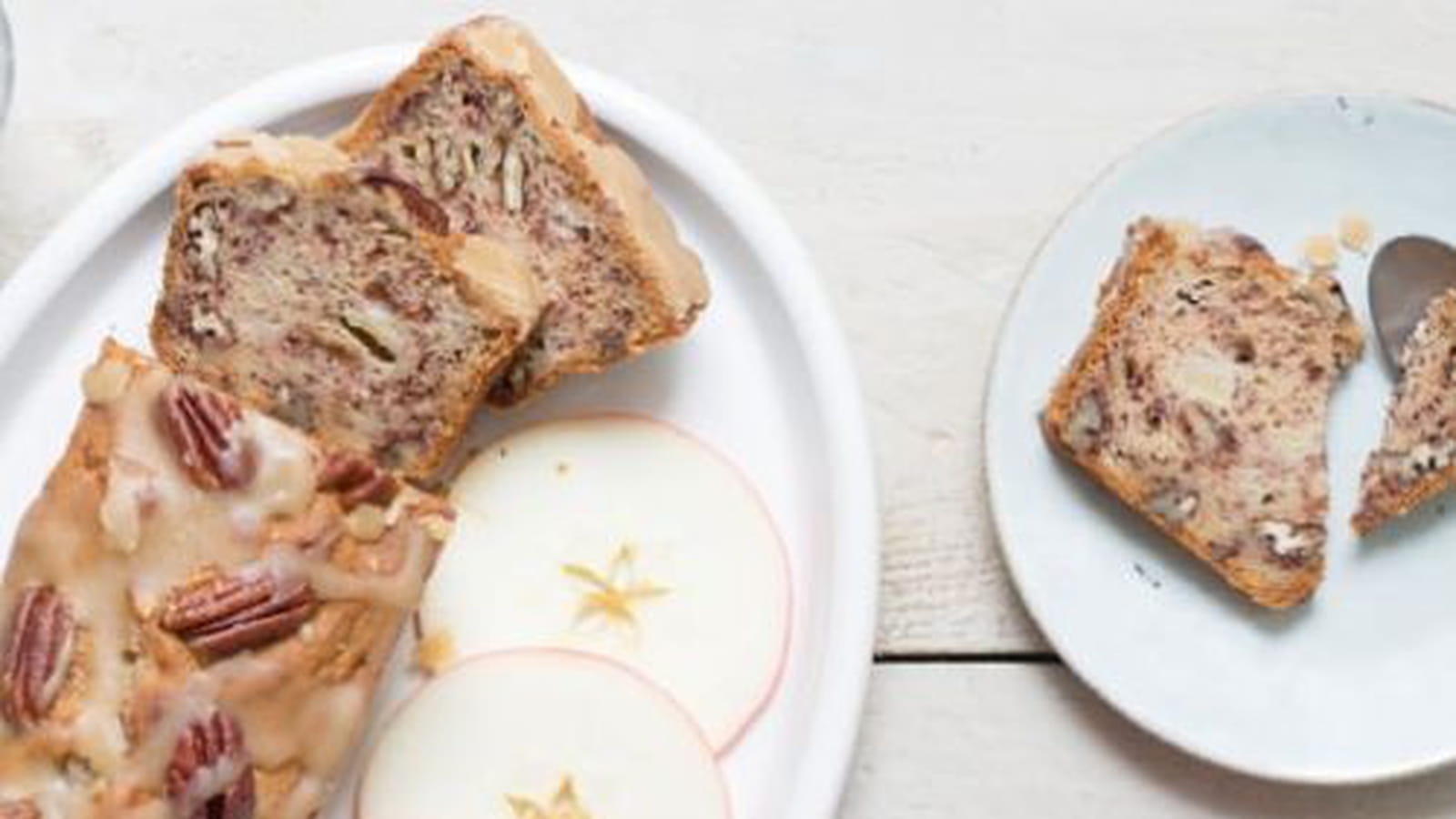 L’Apple cake vegan aux Pink Lady® aux noix de pécan