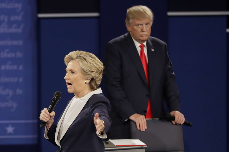 Hillary Clinton vs. Donald Trump : débat présidentiel entre tension et misogynie