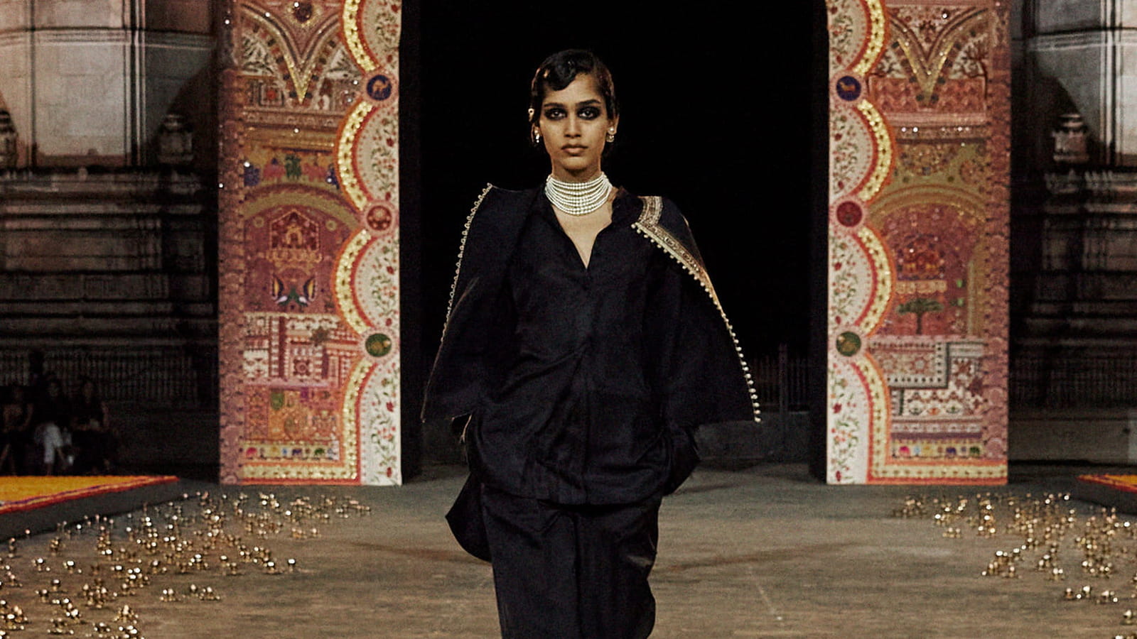 Look 1