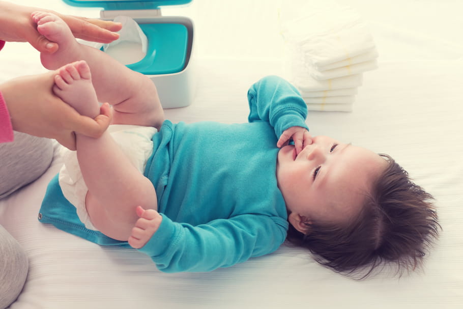 Certaines lingettes pour bébés déconseillées avant 3 ans !