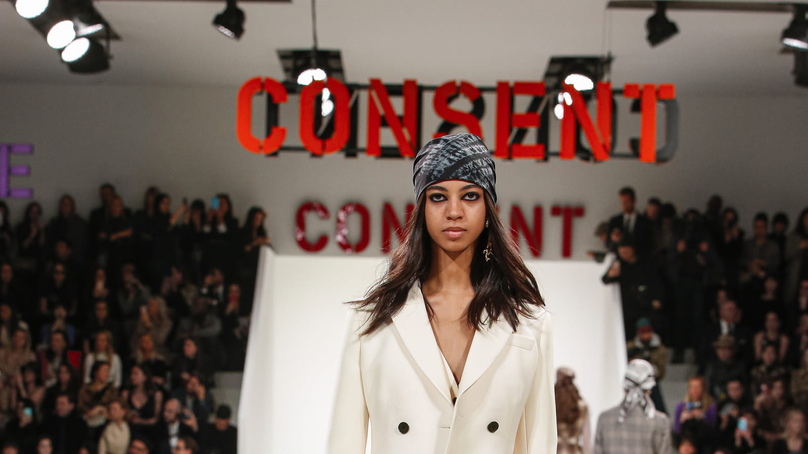 Look 34
